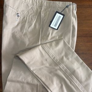Pantalón de Gabardina Beige Talle 58 Marca A-Crew - imagen 3