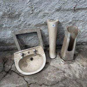 Lote anterior: Lote de Bacha, Pies de Palangana y Tapa de Cámara para Baño