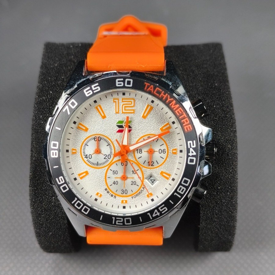 Reloj Swish Cronógrafo Malla Naranja Silicona Nuevo