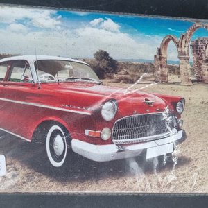 Chapa Decorativa Auto Antiguo Rojo - imagen 2
