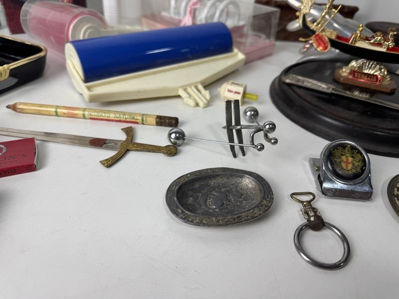 Gran lote de accesorios para escritorio y oficina - imagen 8