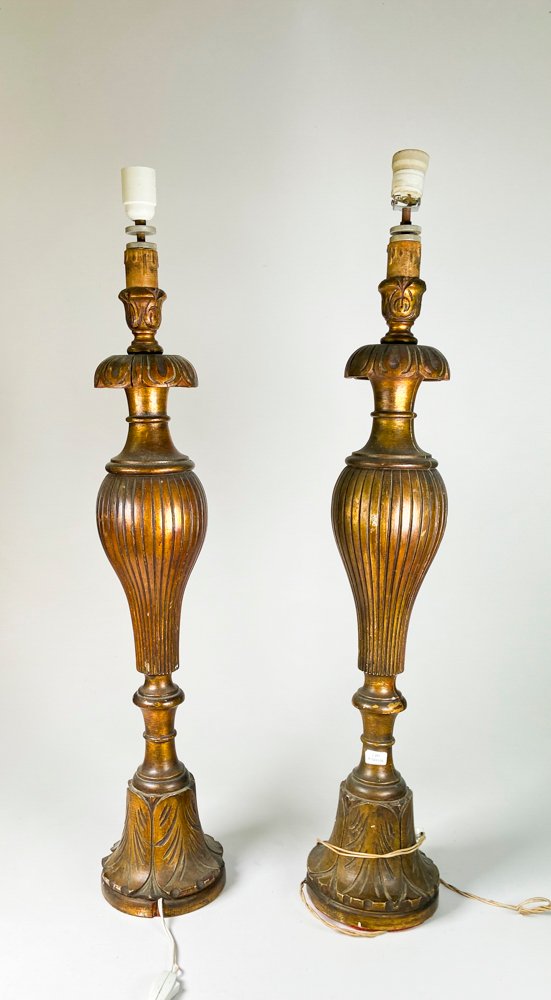Lámparas de madera con diseños ornamentales - imagen 1