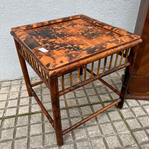 Mesa de Ratan Estilo Oriental y Pedestal de Madera - imagen 2