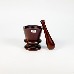 Mortero de Madera Oscura con Mano - Cuerpo Cónico - imagen 1