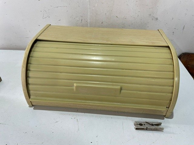 Item 27439 - Image 0