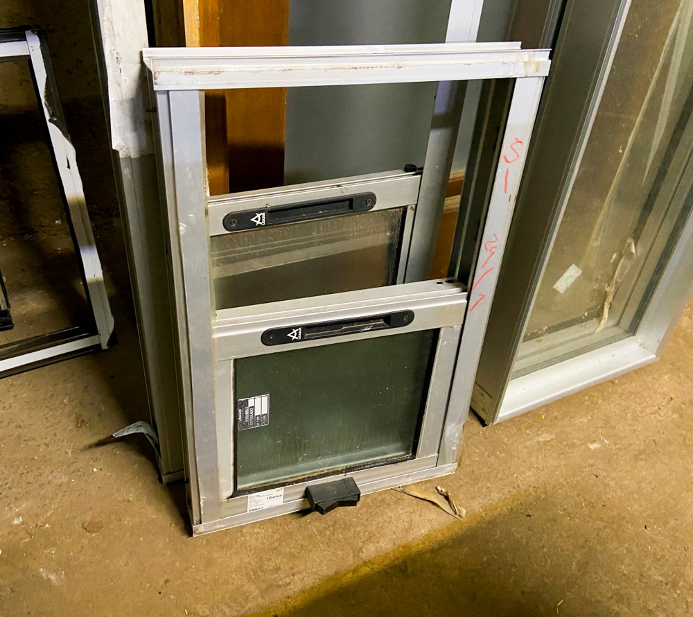 Item 499840 - Image 2