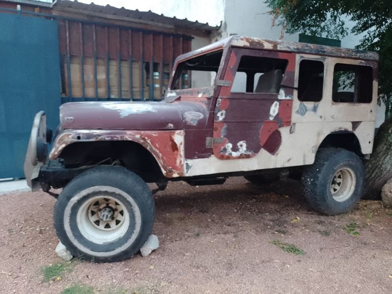 Vehículos usados y accesorios para automóviles - imagen 21