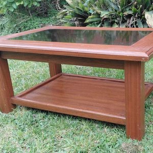 Mesa Ratona Rectangular de Madera con Tapa de Vidrio - imagen 4