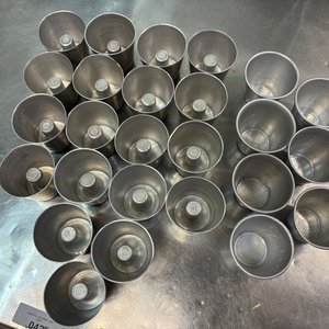 26 Flaneras Individuales de Aluminio, Dos Modelos - imagen 2
