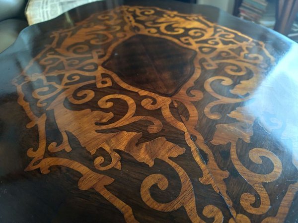 MESA TIP TOP NAPOLEON III ENCHAPADA EN NOGAL Y MADERA FRUTALES - imagen 2