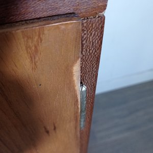 Mueble de madera en dos tramos con cajones y puertas - imagen 4