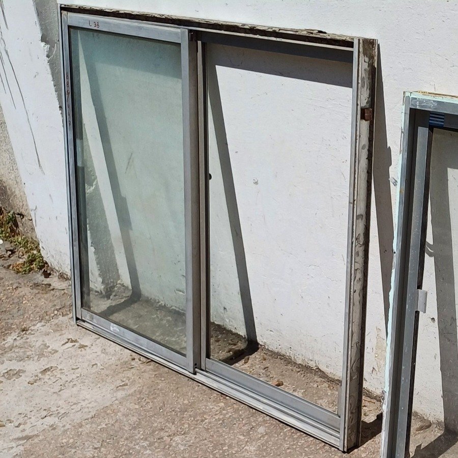 Item 16706 - Image 4