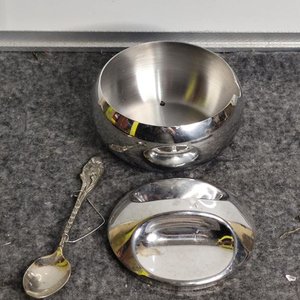 Azucarero de Acero Inoxidable con Cuchara y Plato de Bronce - imagen 2