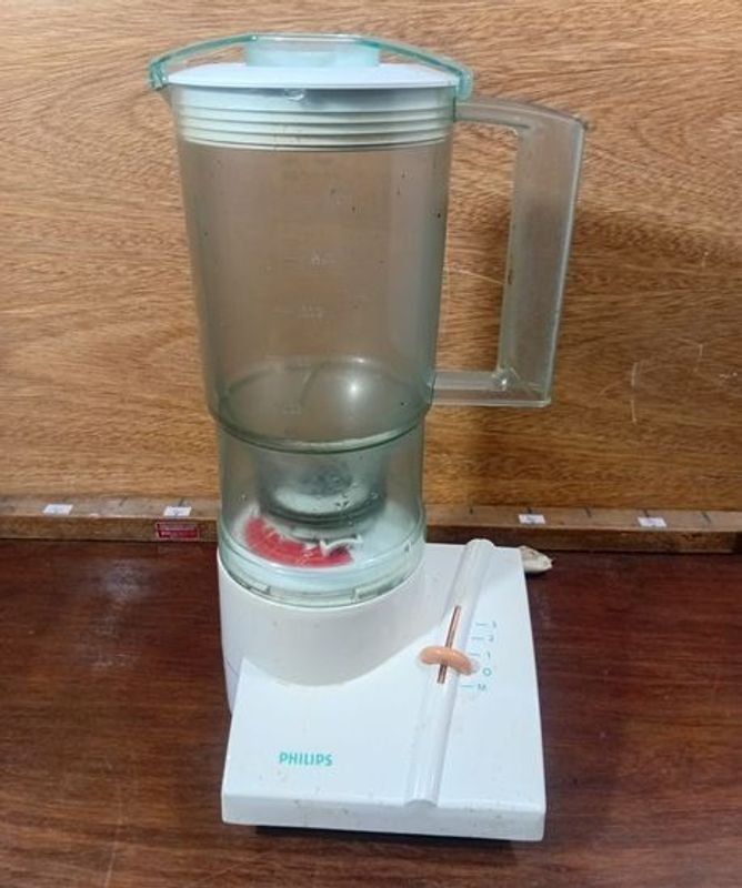 Licuadora Philips Blanca Usada en Buen Estado