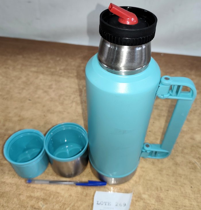 Termo tipo americano con tapon pico cebador, nuevo y sin caja - imagen 3
