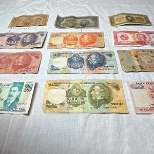Lote de Billetes Antiguos Nacionales Uruguayos - imagen 3