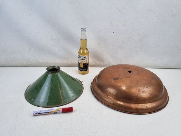 Base de Lámpara en Cobre con Campana Esmaltada Verde para Restaurar