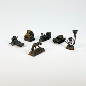 Lote anterior: Seis Sacapuntas Decorativos Vintage: Caja Registradora, Locomotora, Nave Espacial, Trompeta, Caballo y Tanque