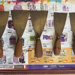 Lote de 5 Espátulas con Hoja de Metal y Mango de Madera - imagen 2