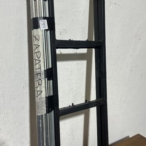 Lote anterior: Zapatera Plegable Metálica Negra