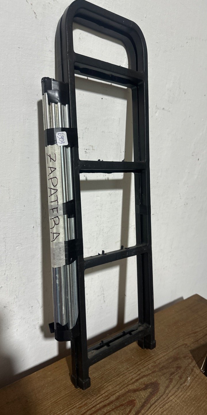 Zapatera Plegable Metálica Negra