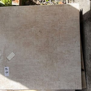 Lote anterior: Cerámica Beige con Líneas Blancas 34x34 cm (18 Unidades)