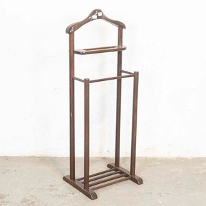 Lote anterior: Perchero de Pie Despojador de Madera Oscura con Detalles en Lustre