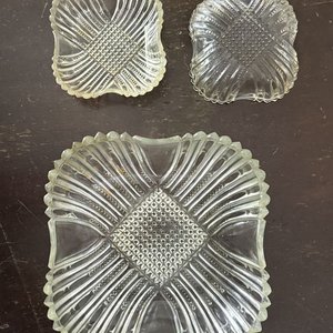 Juego de 3 Fuentes de Vidrio Prensado - imagen 3