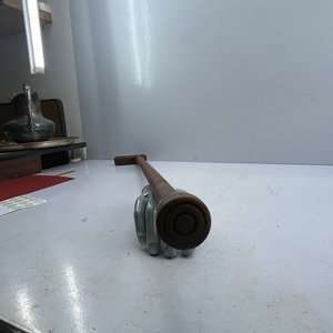 Bastón de Madera Clásico con Empuñadura Curva - imagen 6