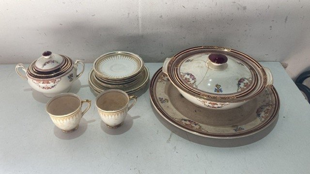 Item 28300 - Image 0