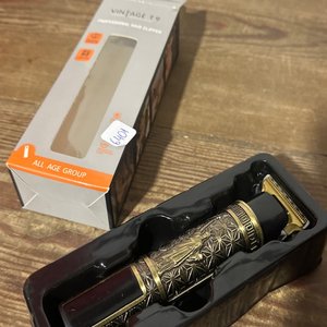 Lote anterior: Cortapelo Vintage T9 Profesional