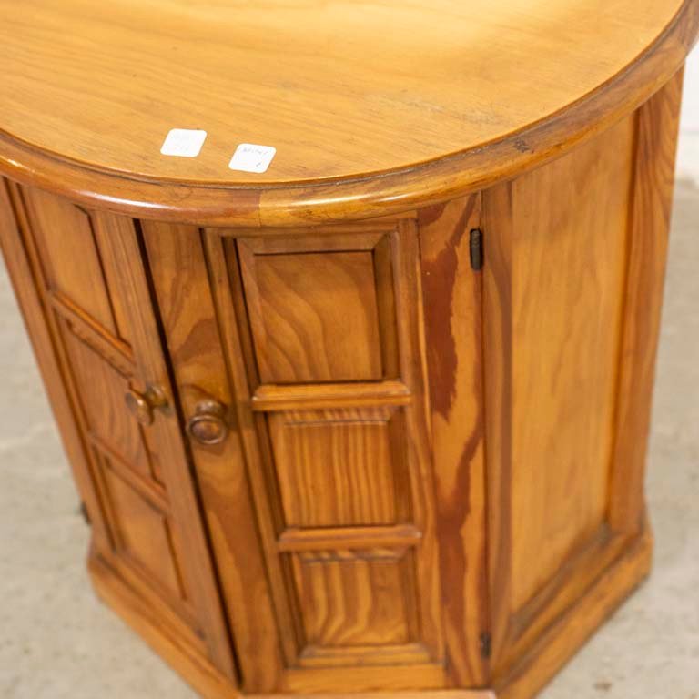 Item 2099240 - Image 1