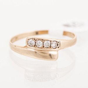 Anillo de Oro con 4 Circonias - imagen 1