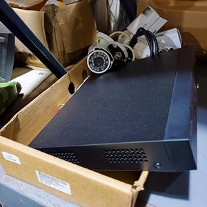 DVR y 4 Cámaras de Seguridad Hilook - imagen 1