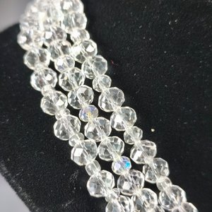 Lote de Joyería: Collar de Perlas Fantasía, Collar de Cristal de Roca y Prendedor Camafeo - imagen 10