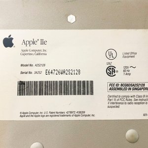 Computadora Vintage Apple IIe con Disquetera y KoalaPad - imagen 2