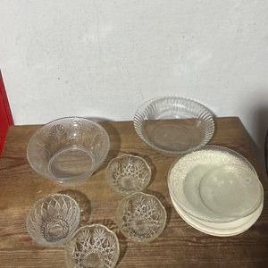 Lote siguiente: Set de Compoteras y Platos de Vidrio