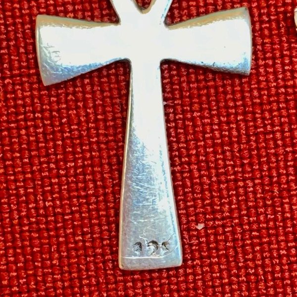 Tres crucifijos de Plata en excelente condición - imagen 5