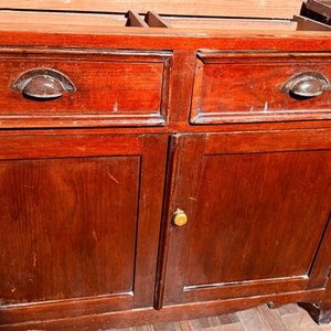 Aparador de Madera con 2 Puertas y 2 Cajones - imagen 5