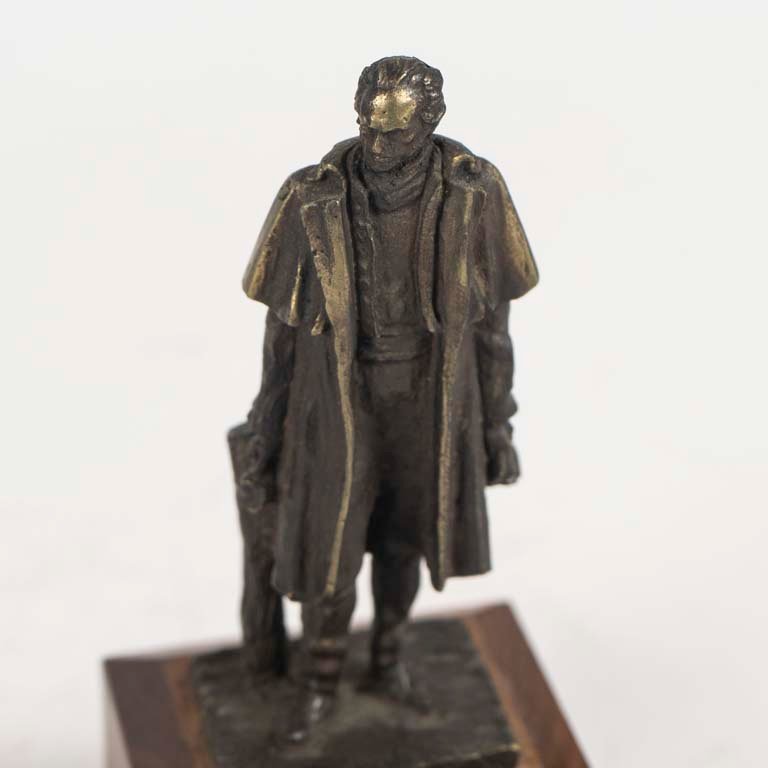 Estatua de Artigas en bronce - imagen 2