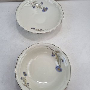 Set de 2 Fuentes para Servir LHS Bavaria Weisman Diseño Floral Cardo Azul y Dorado - imagen 4