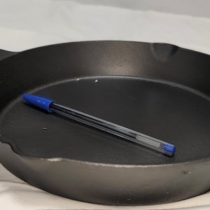 Sartén de Hierro Fundido Redonda 24cm - Nueva - imagen 2