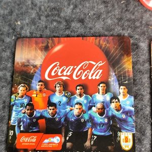 Set de 8 Posavasos Coca-Cola Copa América 2011 y Utensilios Rojos - imagen 7