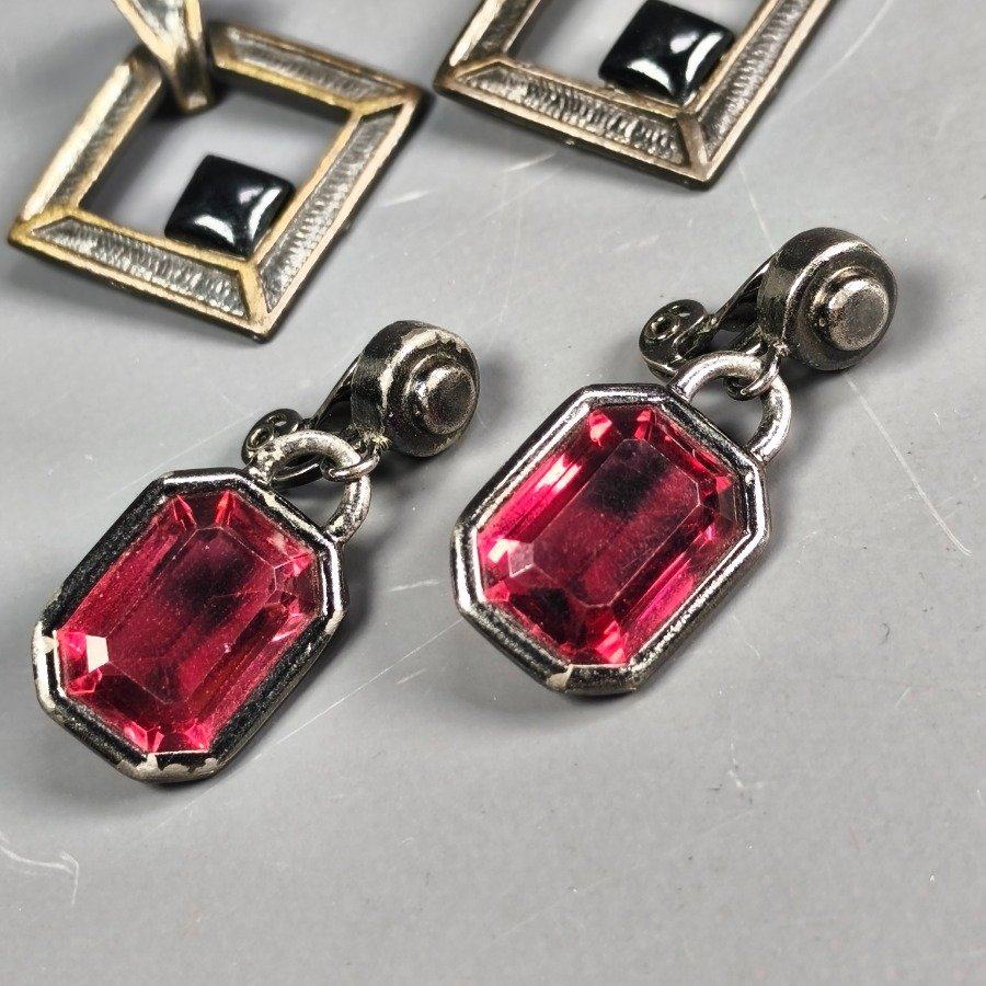 Item 16445 - Image 4