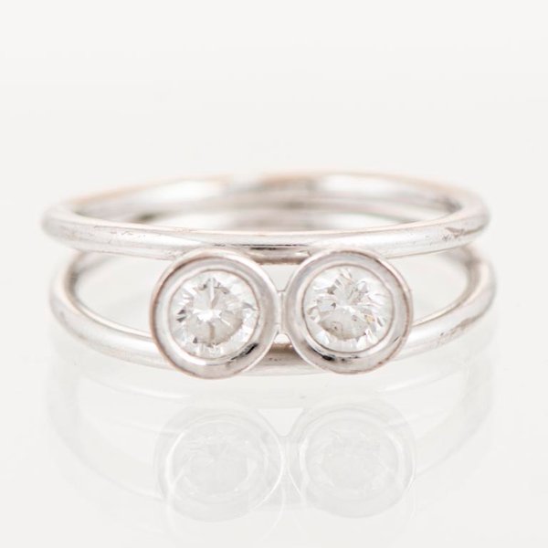 Anillo Oro Blanco 18k con 2 Diamantes H/I SI - imagen 1