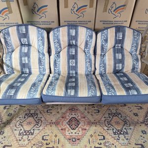 Hamaca de Jardín 3 Plazas con Techo Azul y Asientos Acolchados - imagen 6