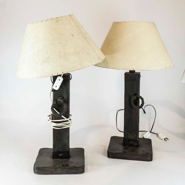 Lámparas de madera con pantalla - Medidas: 62cm