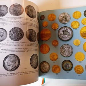Lote de 5 catálogos numismáticos: Americanos (años 60s), Suizo (1994), Alemán (1996) - imagen 6
