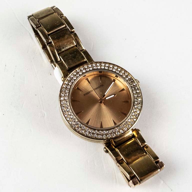 Reloj Roberto Torretta, malla metalica, no se probo se vende a la fista - imagen 2