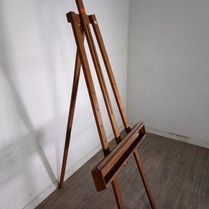 Atril de Madera para Artista con Cajón y Altura de 1,78m - imagen 3